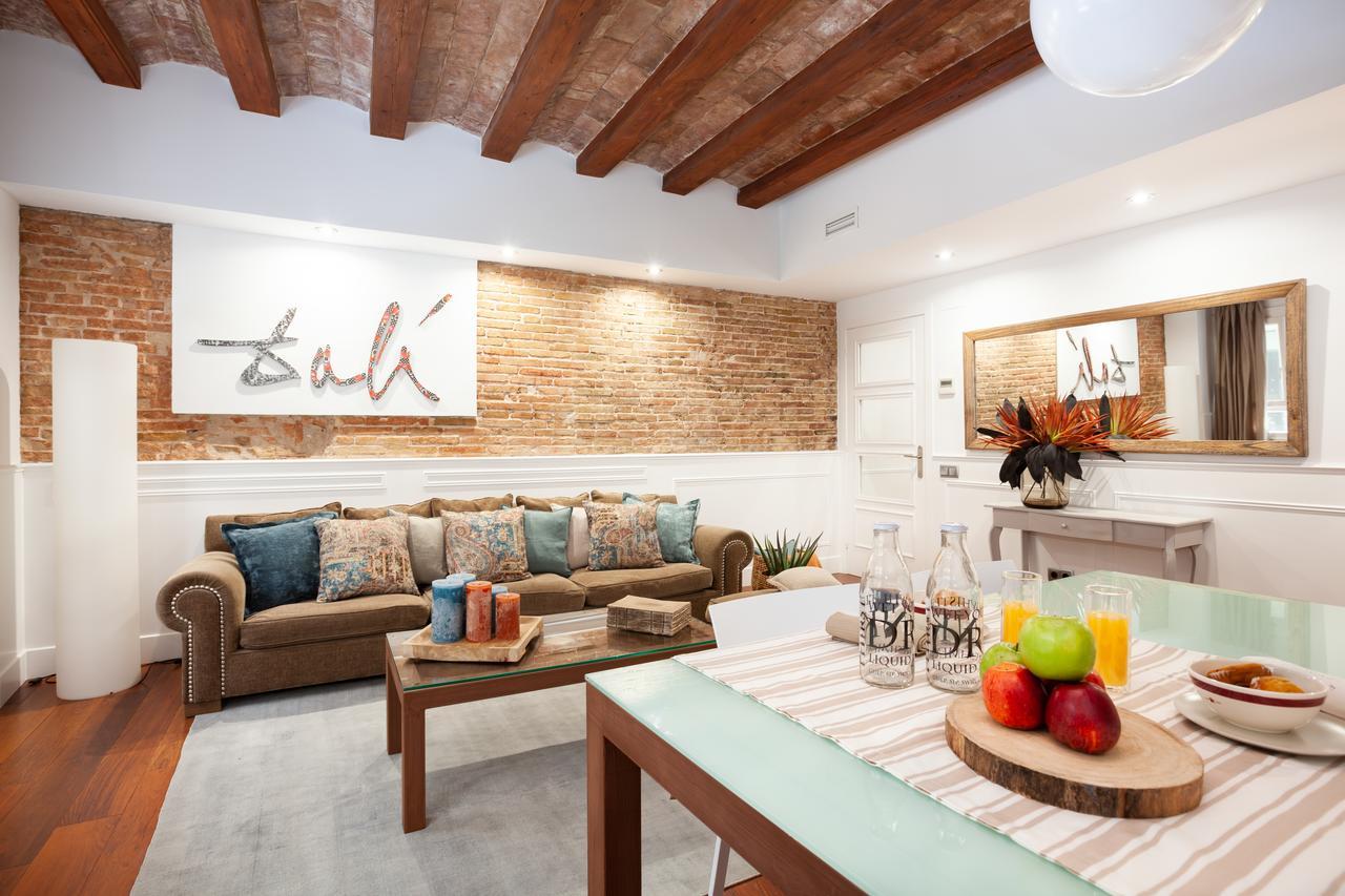 Enjoybcn Dali Apartments Barcellona Esterno foto